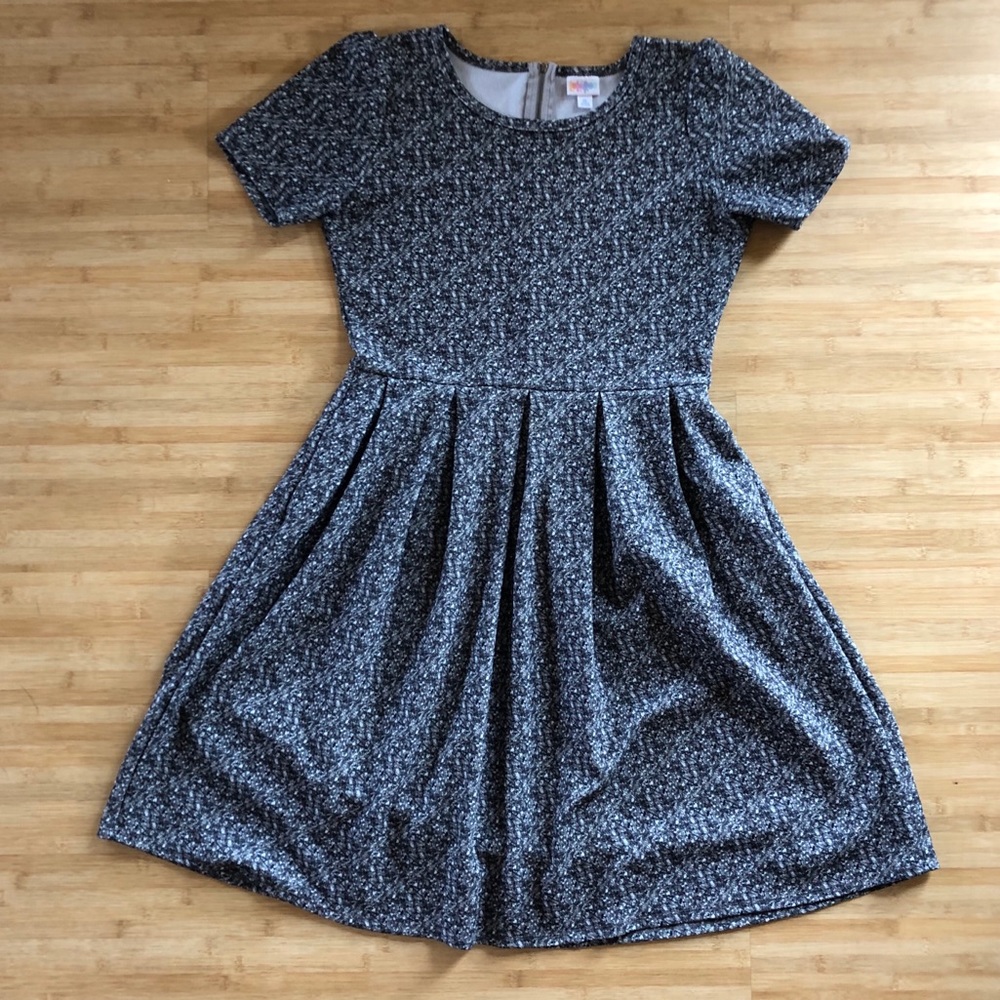 Lularoe Amelia Dress in Gray